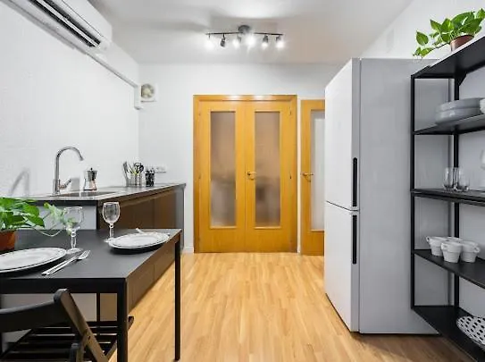 Apartments Near The Airport Cornella de Llobregat