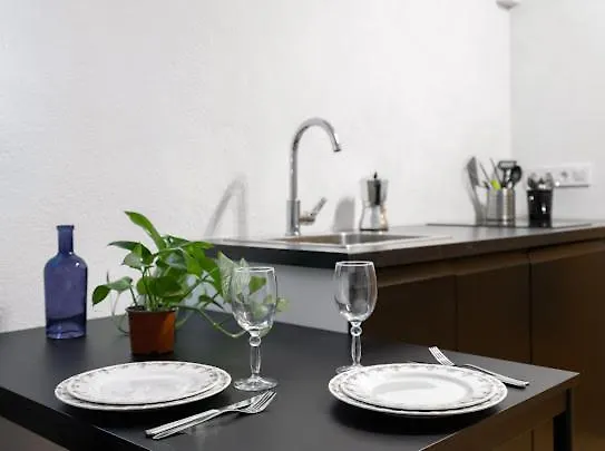 Apartments Near The Airport Cornella de Llobregat 0*,