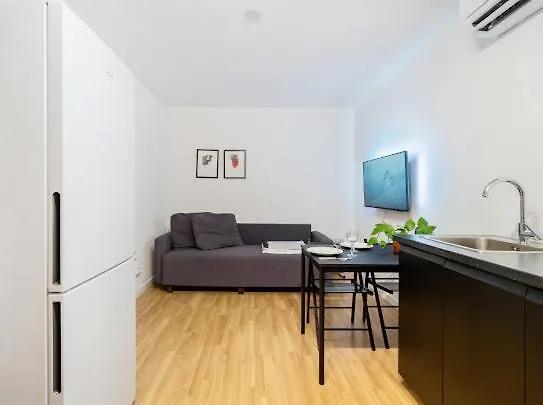 Apartments Near The Airport Cornella de Llobregat